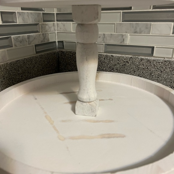 Hallmark Decor - Picture 13 of 14